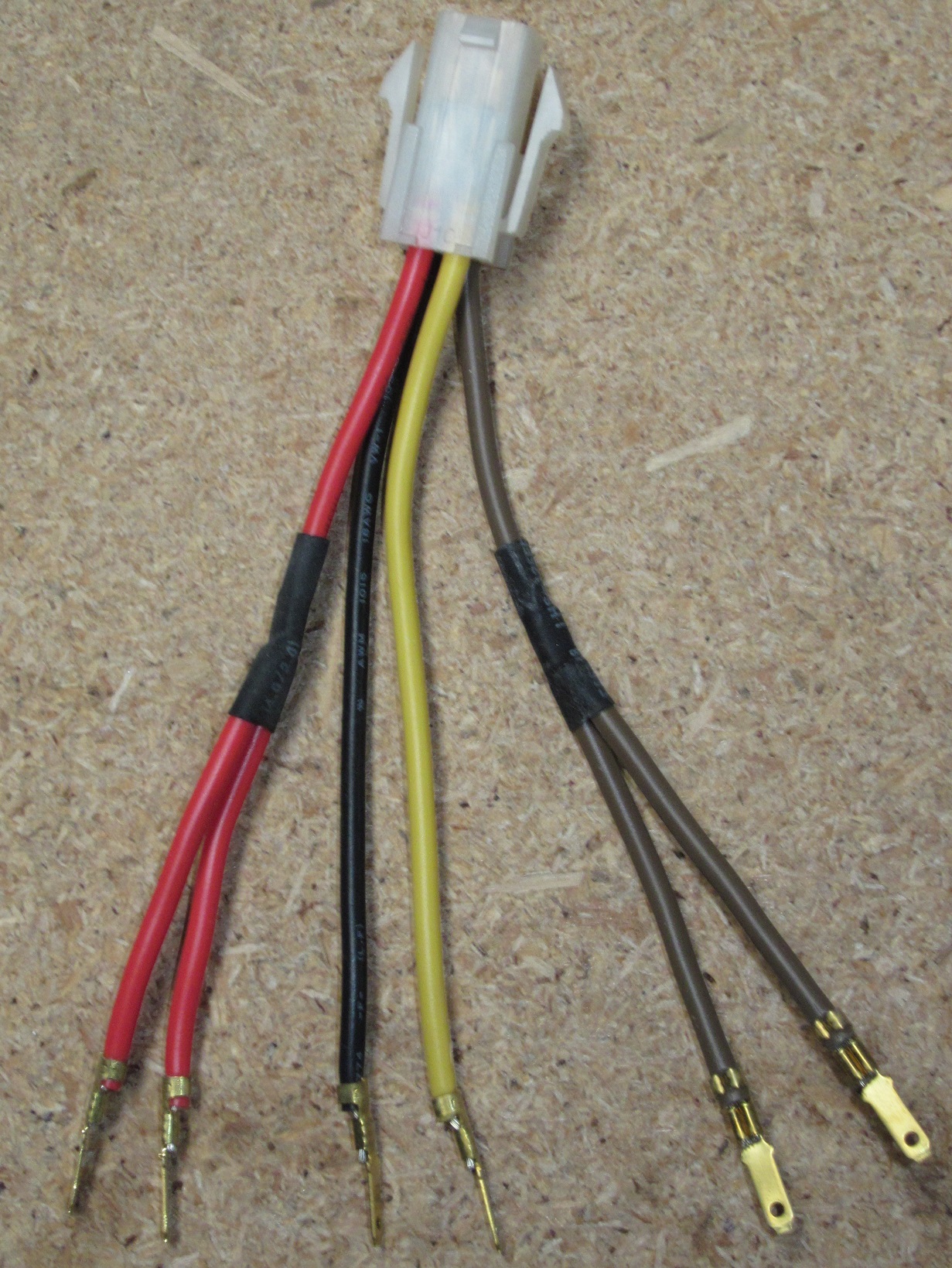 Adaptor wires keyswitch